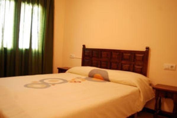 Отель Ca La Conxita Hostal & Restaurante La Vajol Номер фото