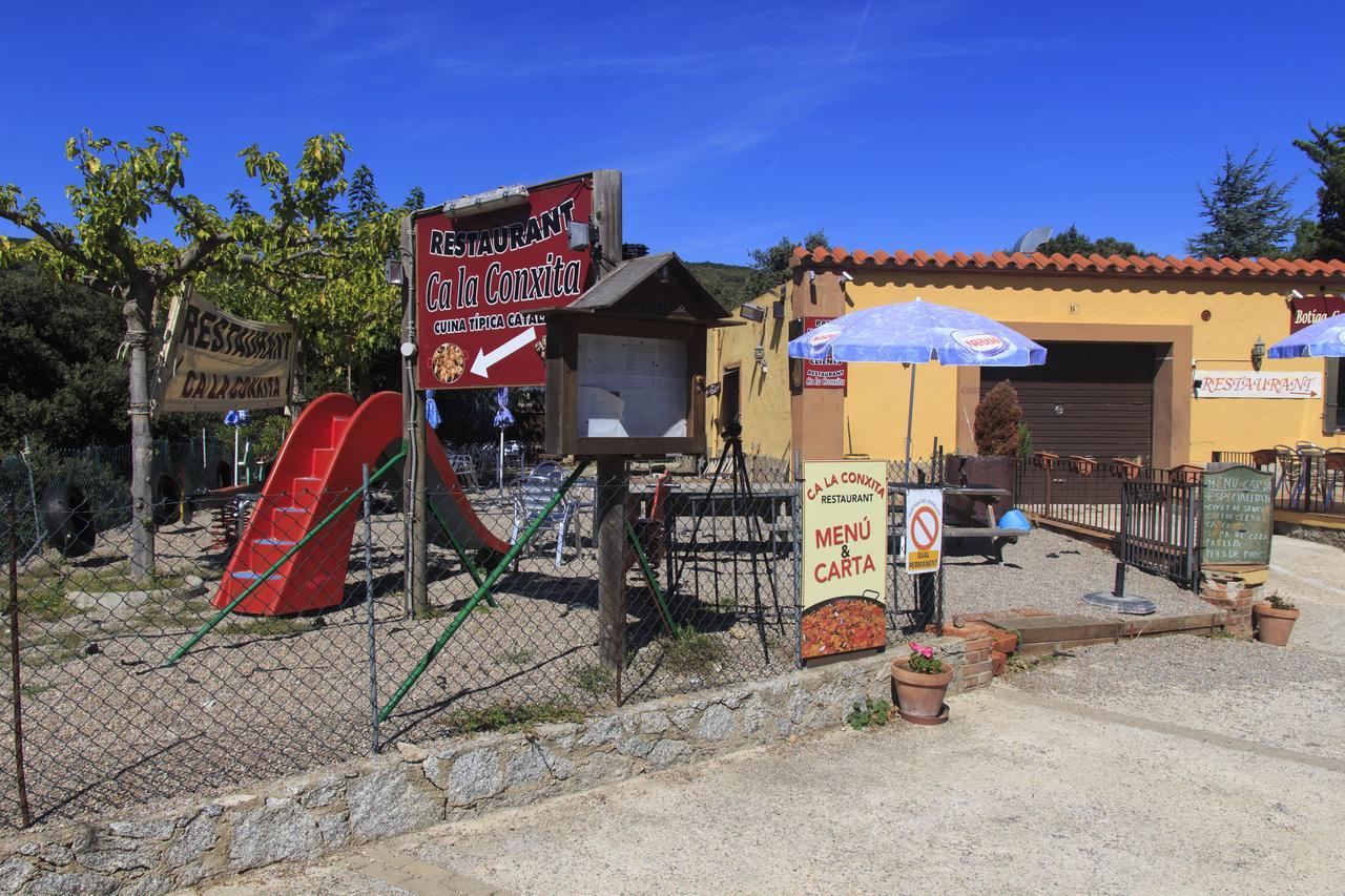 Отель Ca La Conxita Hostal & Restaurante La Vajol Экстерьер фото